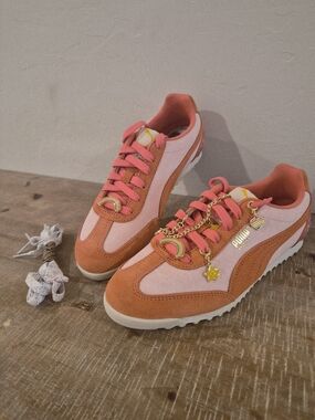 Puma x Care Bears x Sesame Street "Elmo Cheer" Sneakers